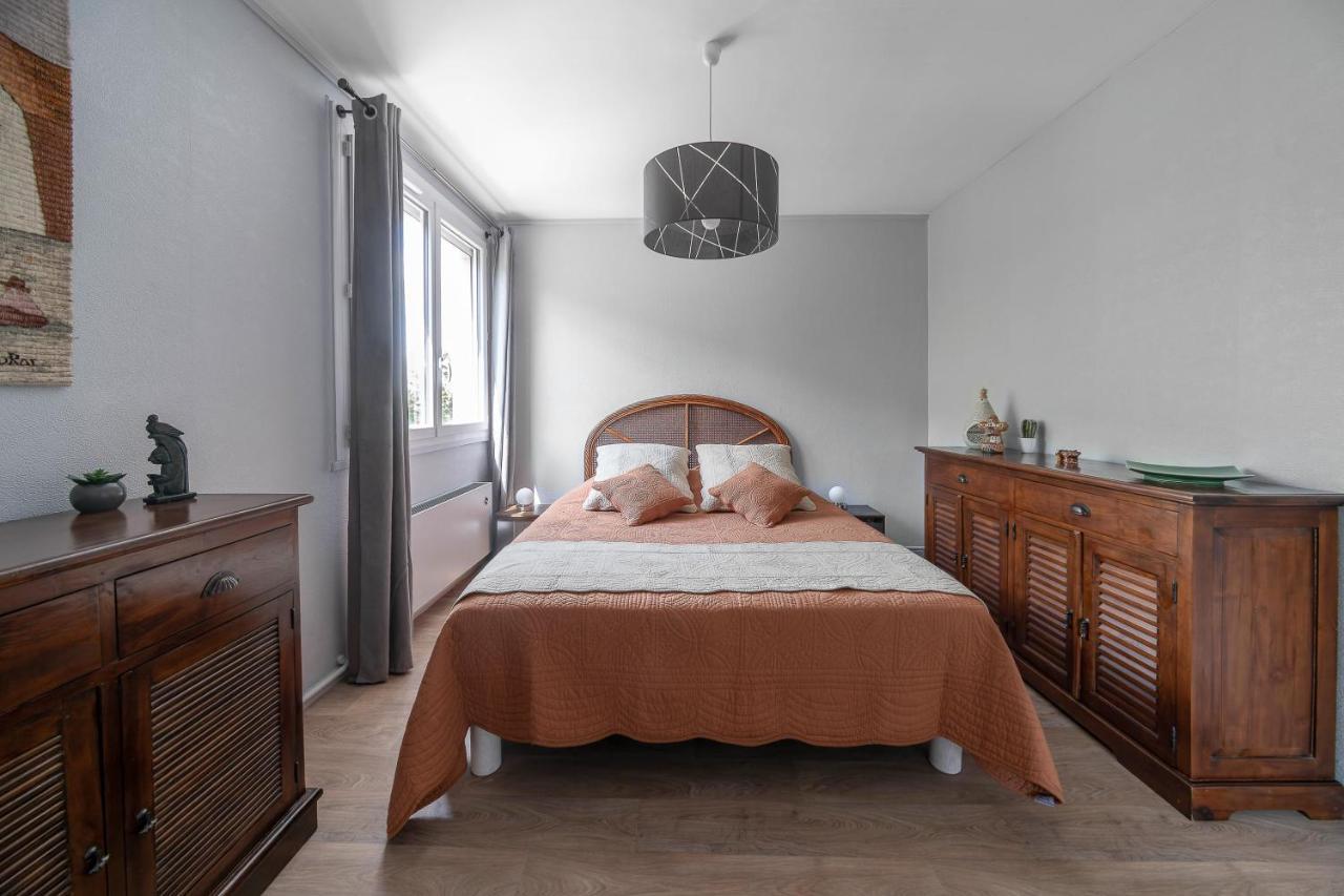 Le Raymond - Appartement Proche Du Centre Sportif, Des Rives De L'Allier Et Du Centre-Ville - Parking Vichy Kültér fotó