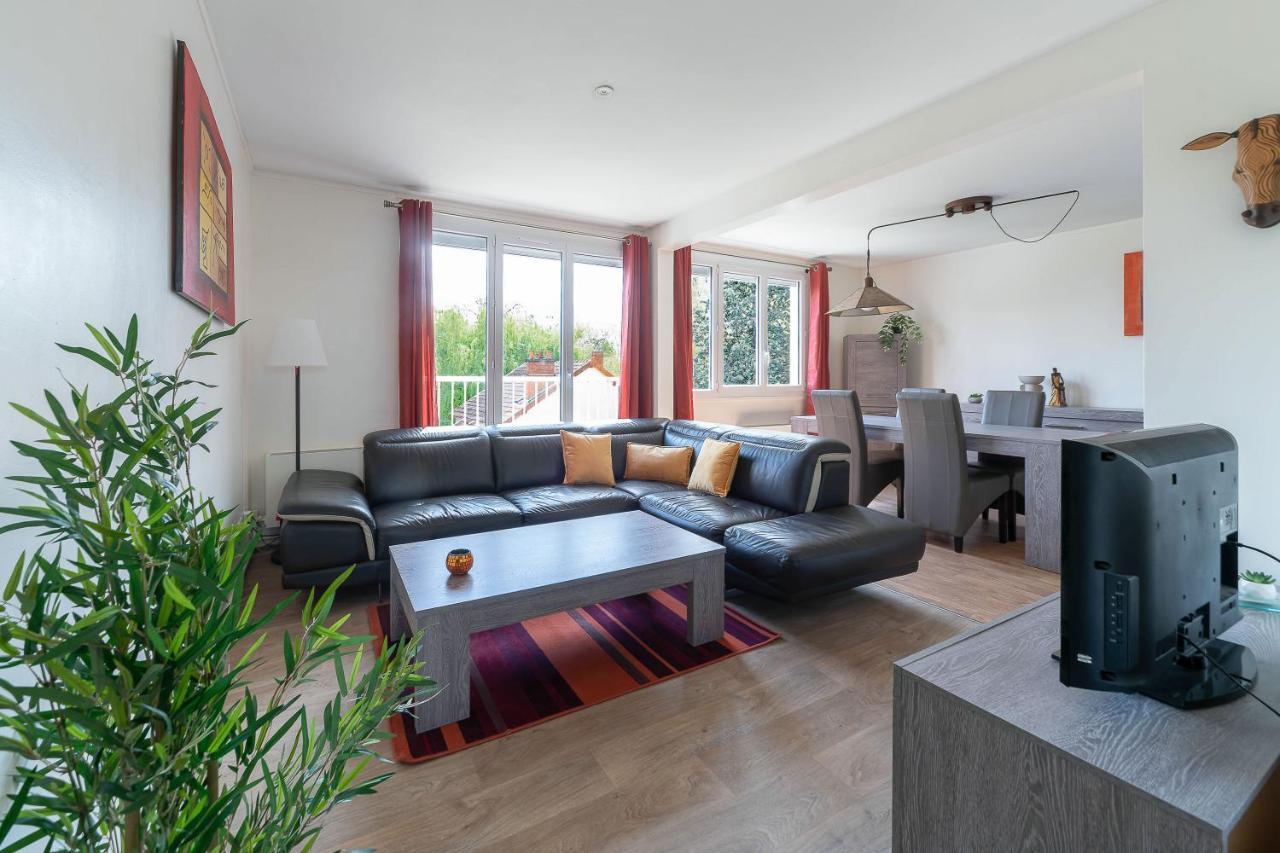 Le Raymond - Appartement Proche Du Centre Sportif, Des Rives De L'Allier Et Du Centre-Ville - Parking Vichy Kültér fotó
