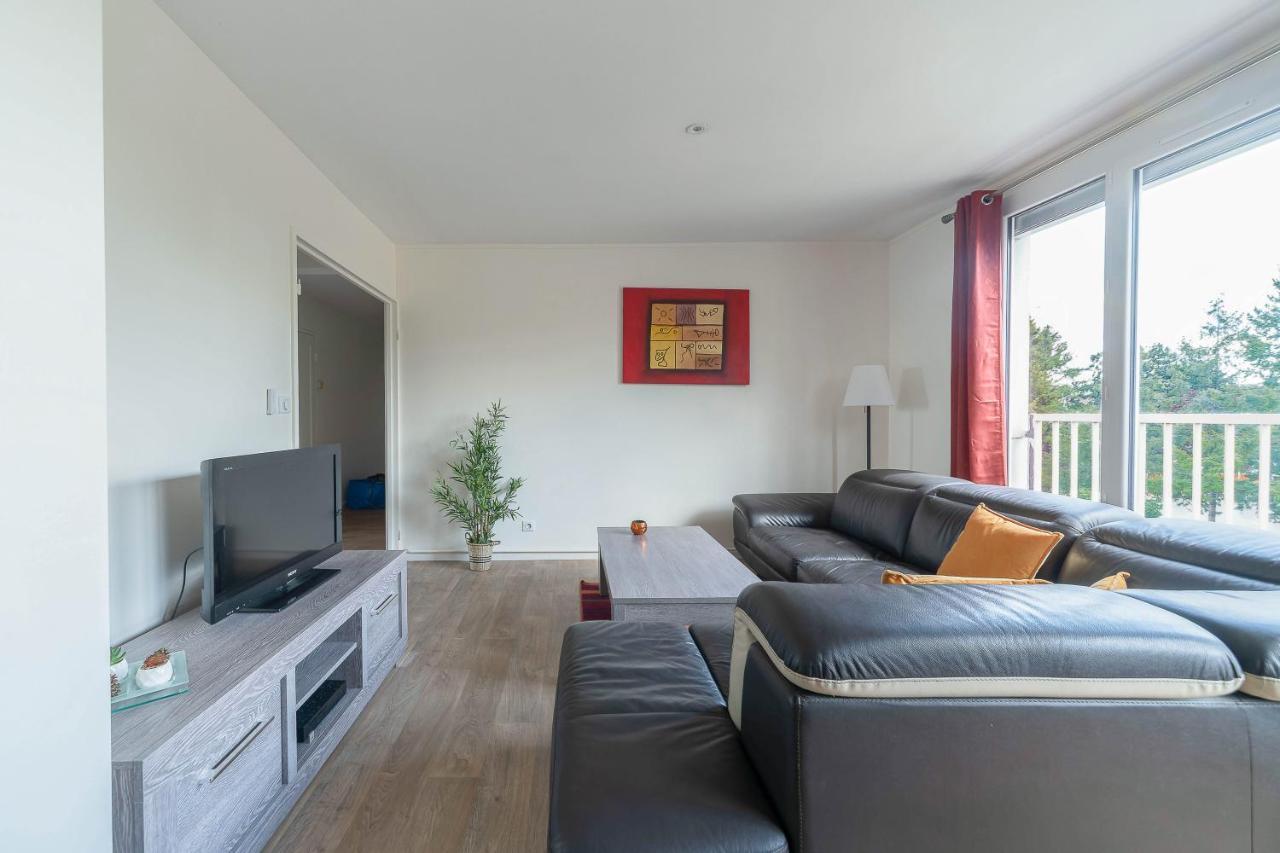 Le Raymond - Appartement Proche Du Centre Sportif, Des Rives De L'Allier Et Du Centre-Ville - Parking Vichy Kültér fotó